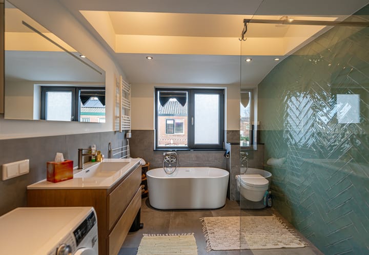 Photo 3 of Geuzenweg 230