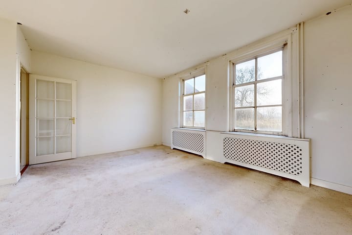 Photo 14 of Bisschop Hopmansstraat 36