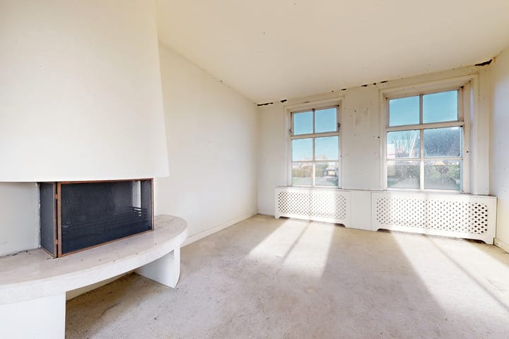 Photo 16 of Bisschop Hopmansstraat 36