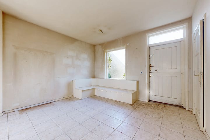 Photo 20 of Bisschop Hopmansstraat 36