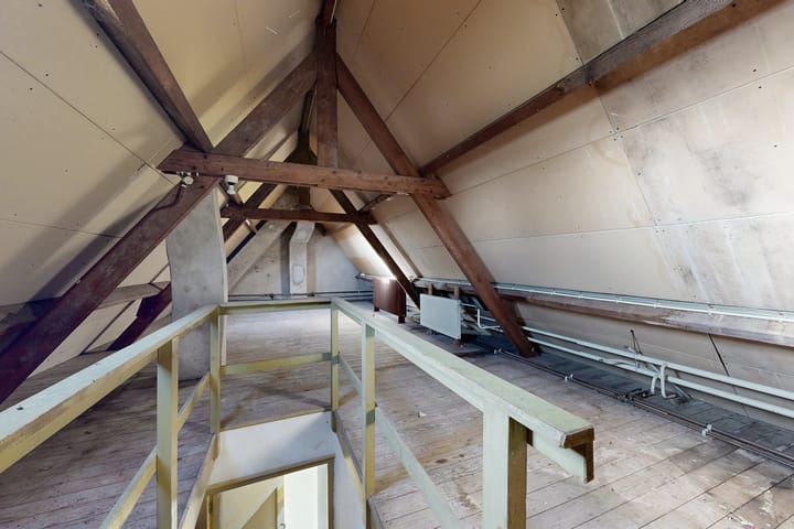 Photo 47 of Bisschop Hopmansstraat 36