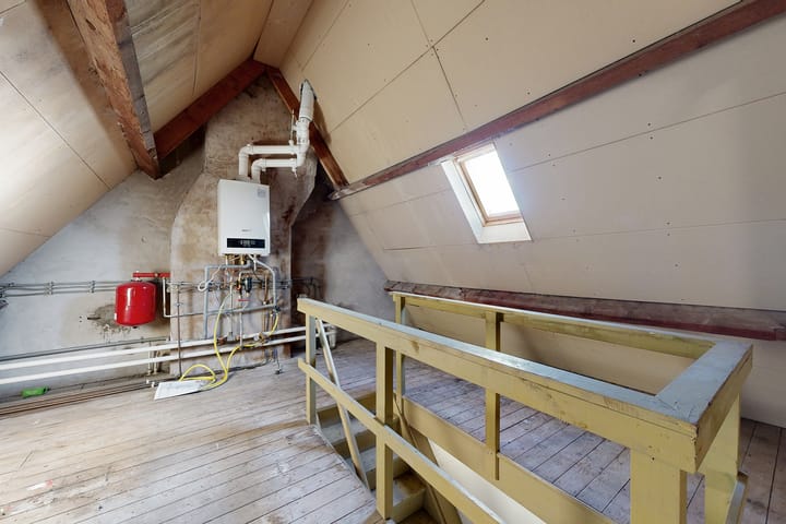 Photo 49 of Bisschop Hopmansstraat 36