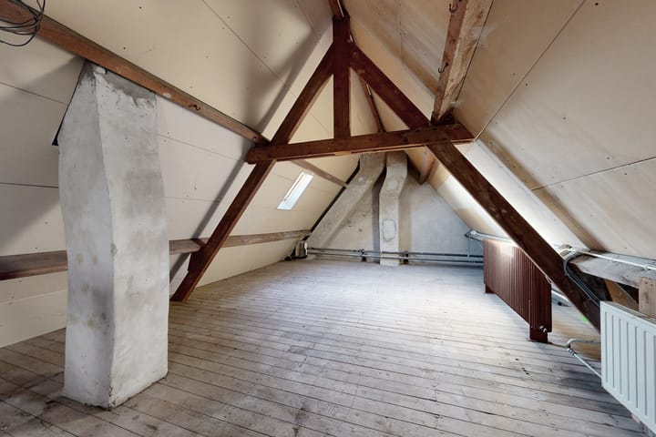 Photo 50 of Bisschop Hopmansstraat 36