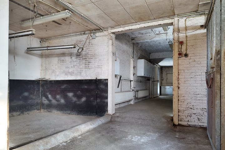 Photo 58 of Bisschop Hopmansstraat 36