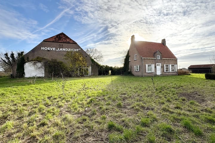 Photo 72 of Bisschop Hopmansstraat 36