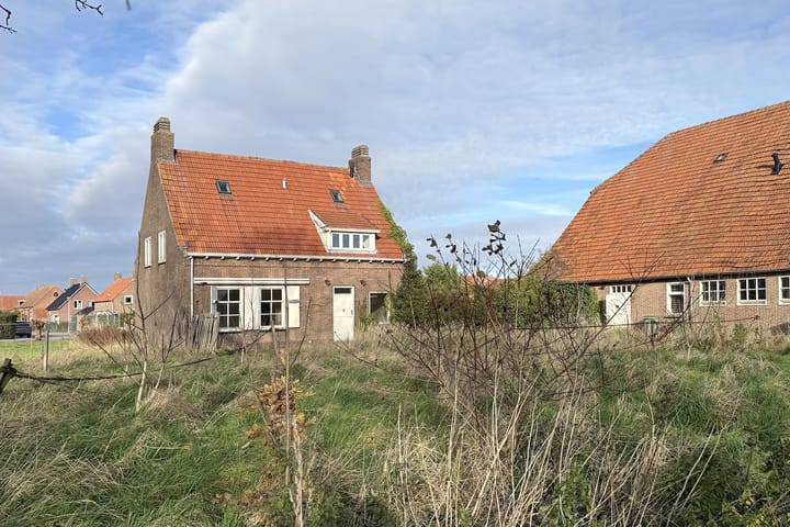 Photo 74 of Bisschop Hopmansstraat 36