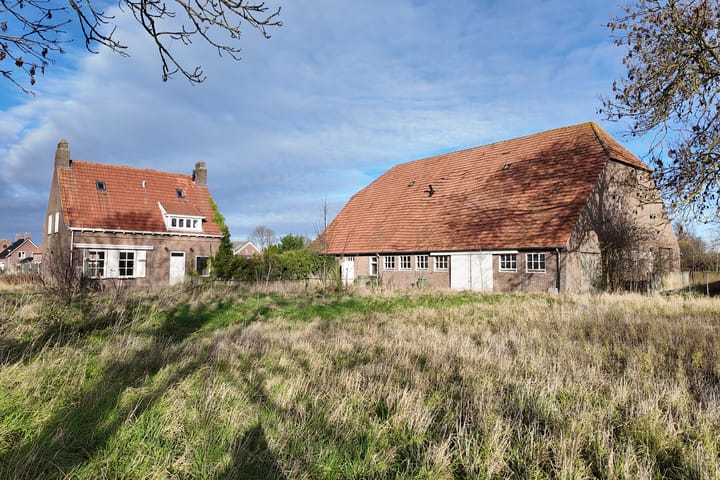 Photo 75 of Bisschop Hopmansstraat 36