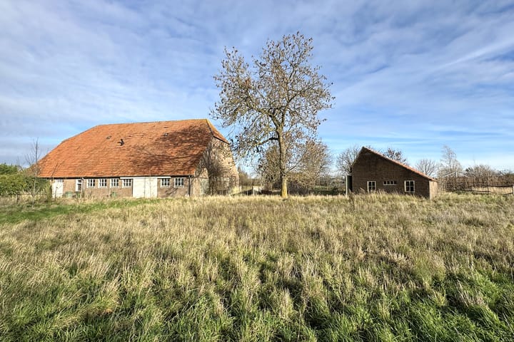 Photo 82 of Bisschop Hopmansstraat 36