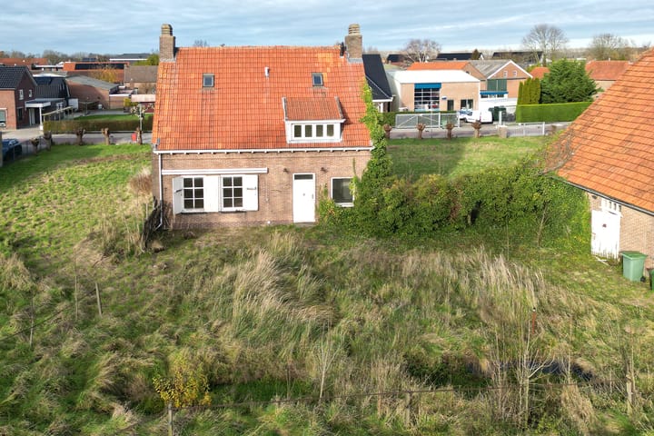 Photo 91 of Bisschop Hopmansstraat 36