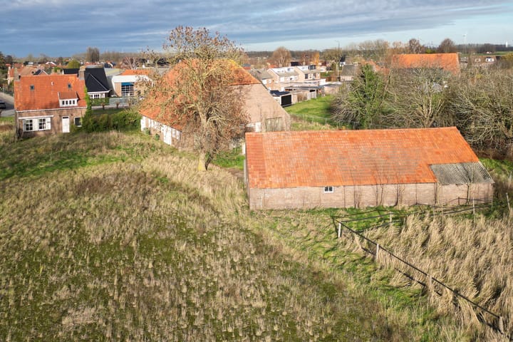 Photo 92 of Bisschop Hopmansstraat 36