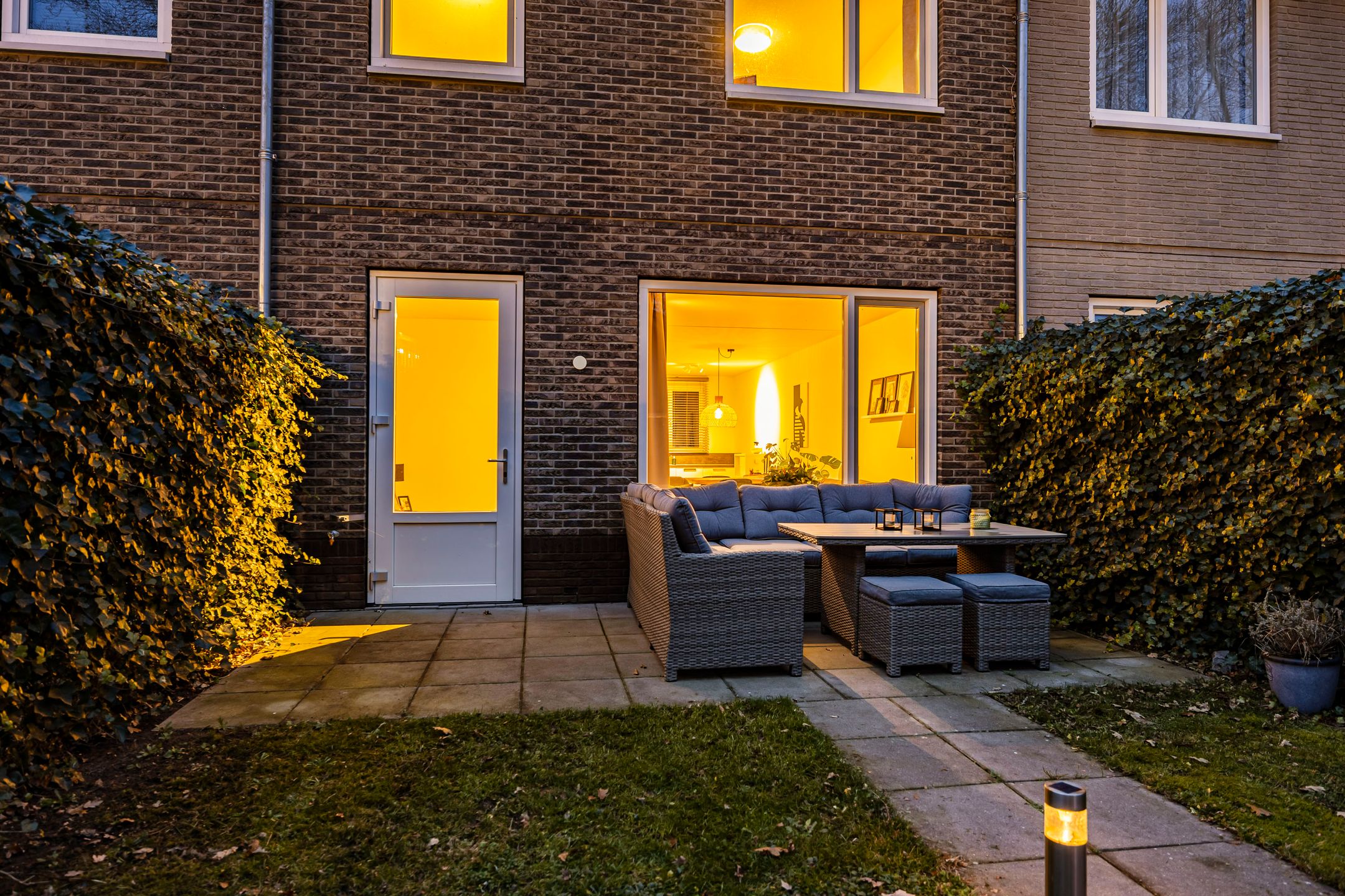 Photo 27 of Nelson Mandelastraat 4