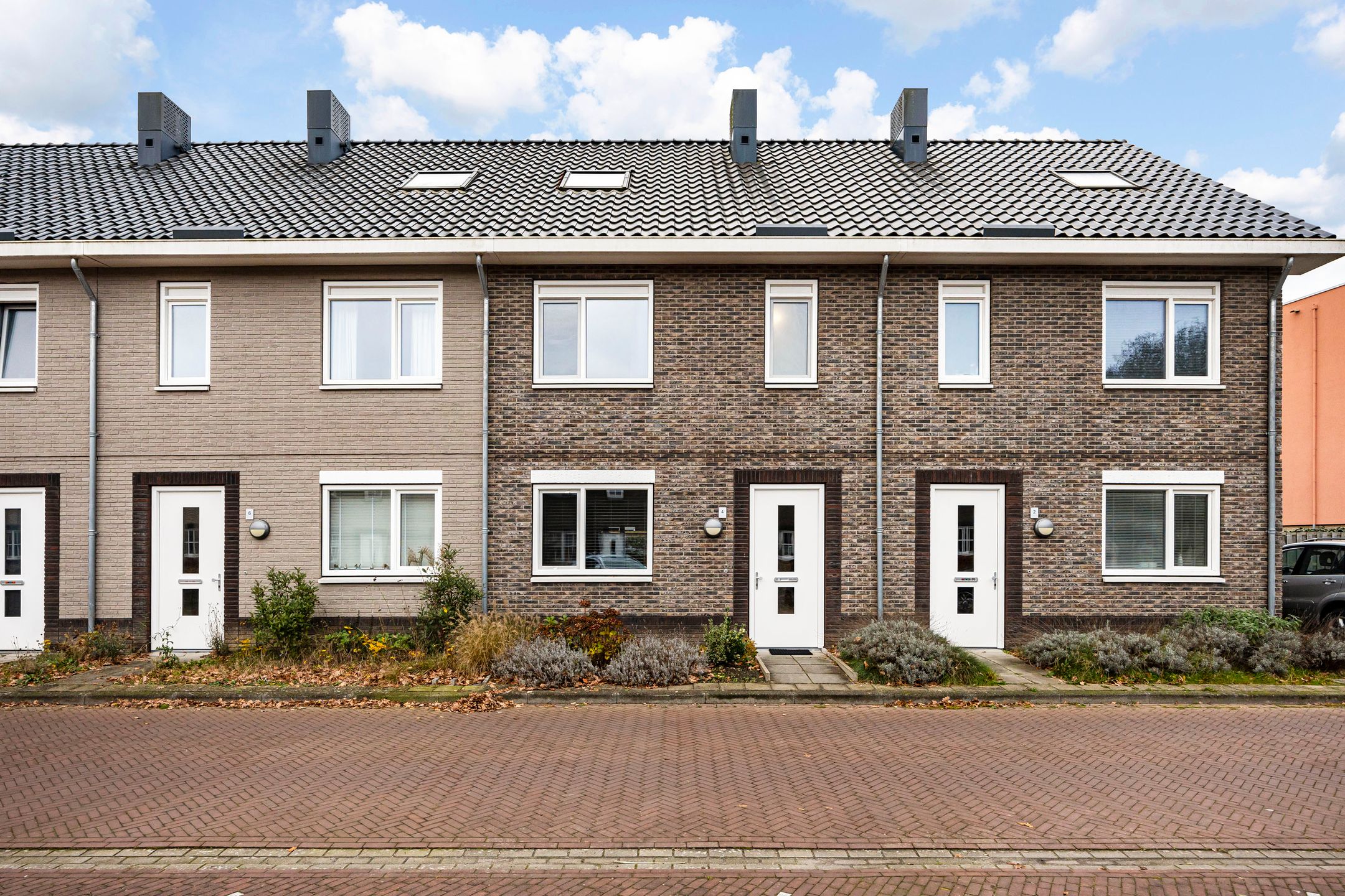 Photo 6 of Nelson Mandelastraat 4