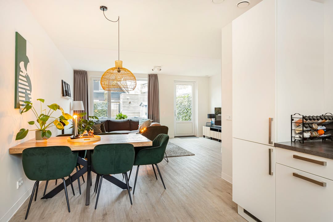 Photo 16 of Nelson Mandelastraat 4