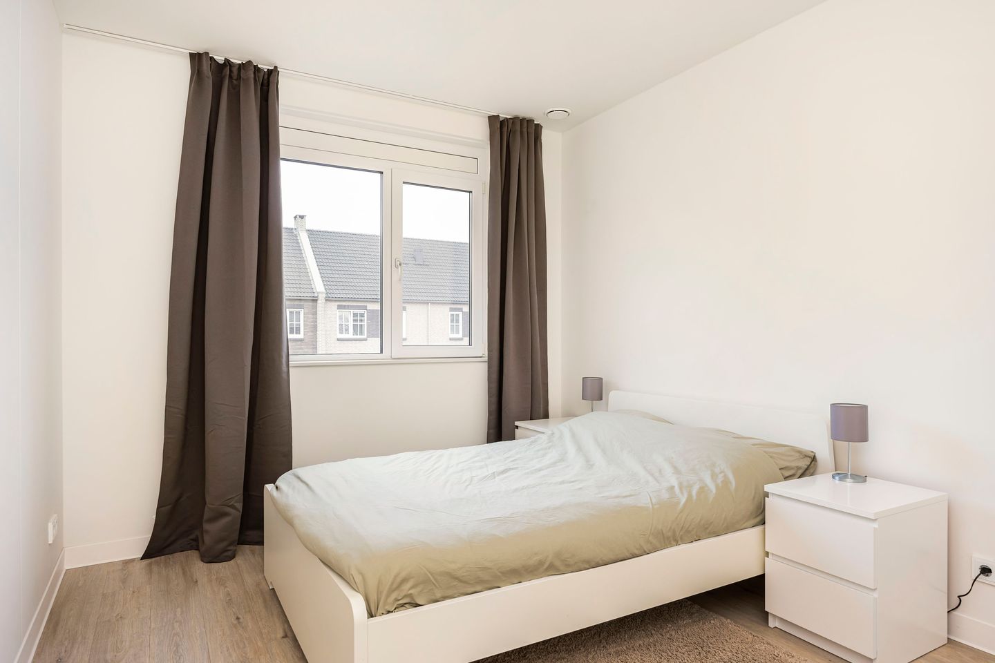 Photo 20 of Nelson Mandelastraat 4