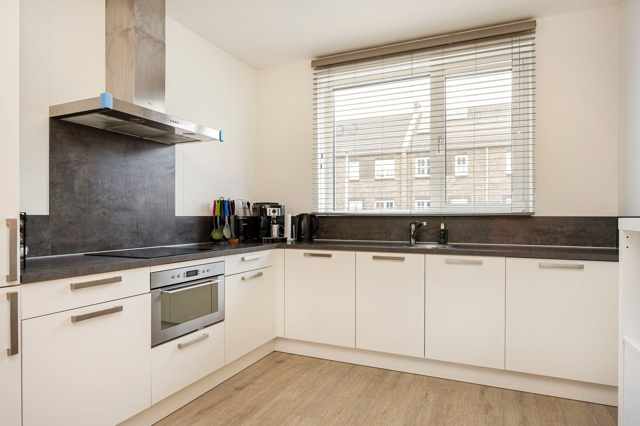 Photo 3 of Nelson Mandelastraat 4