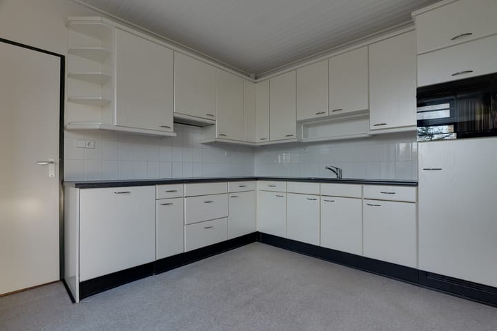 Photo 22 of Midwolderweg 31