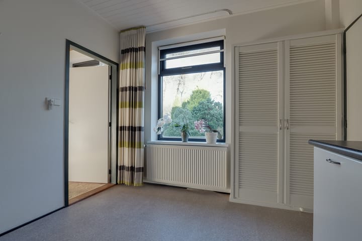 Photo 24 of Midwolderweg 31