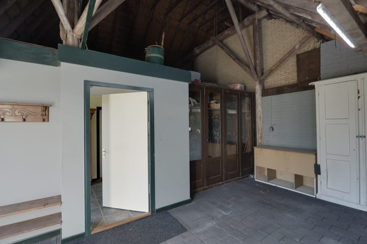 Photo 39 of Midwolderweg 31