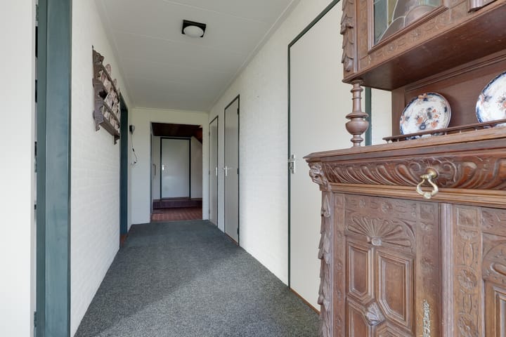 Photo 41 of Midwolderweg 31