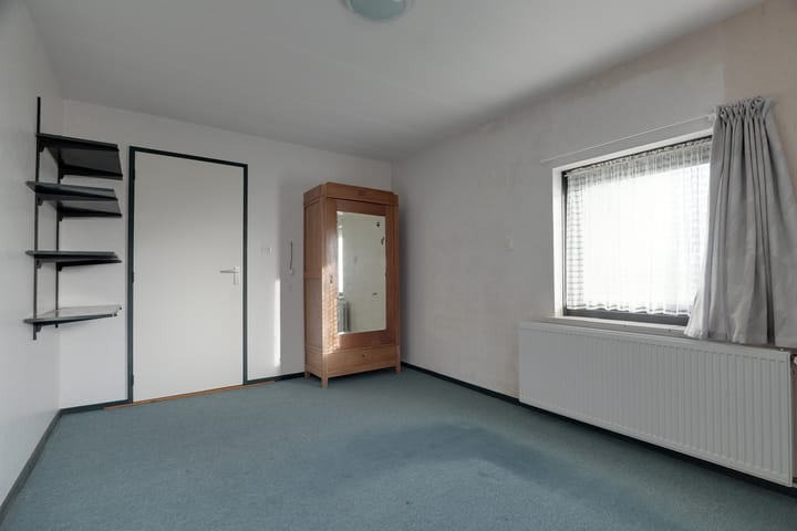 Photo 34 of Midwolderweg 31