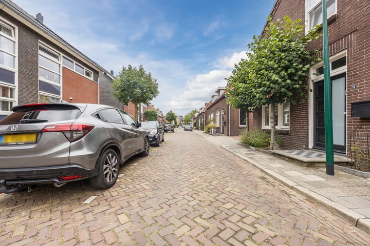 Foto 30 van Burg vd Mortelstraat 16