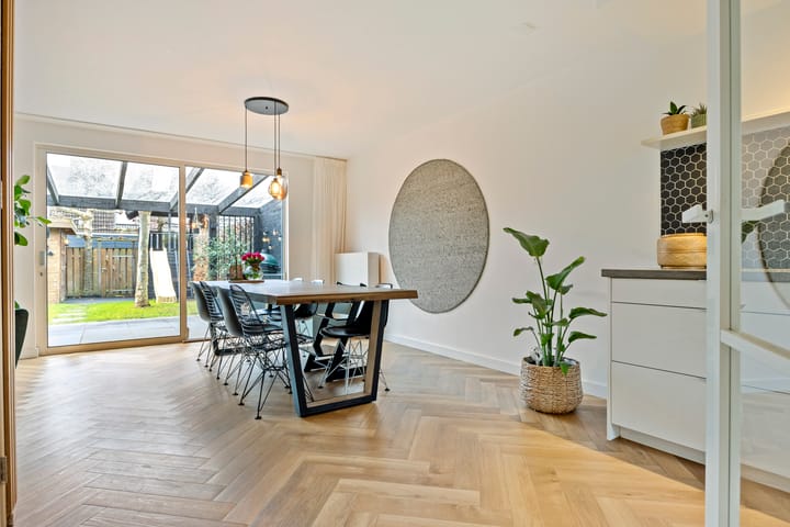 Foto 9 van Zilverpark 157