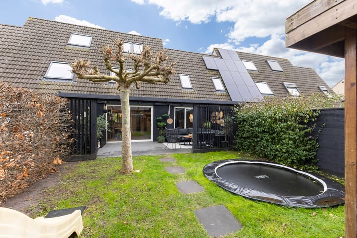 Foto 40 van Zilverpark 157