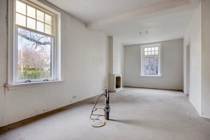 Photo 8 of Bredaseweg 343