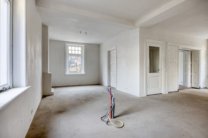 Photo 9 of Bredaseweg 343