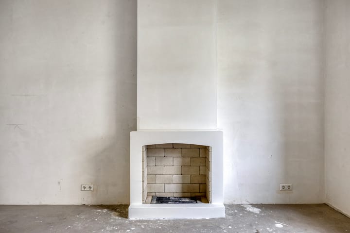 Photo 11 of Bredaseweg 343