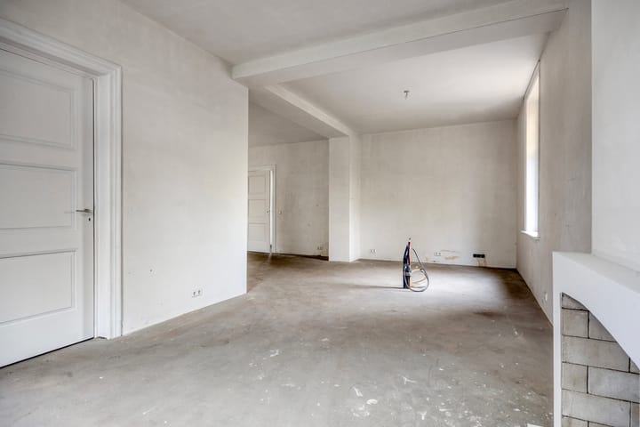 Photo 12 of Bredaseweg 343