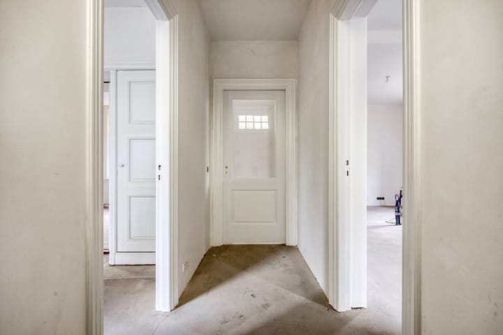 Photo 20 of Bredaseweg 343