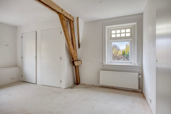 Photo 28 of Bredaseweg 343