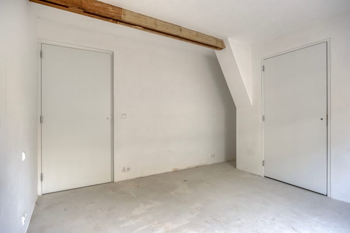 Photo 38 of Bredaseweg 343