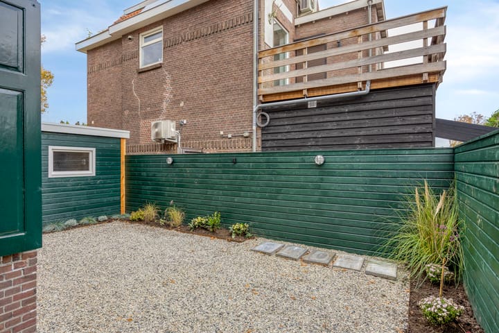 Photo 42 of Bredaseweg 343