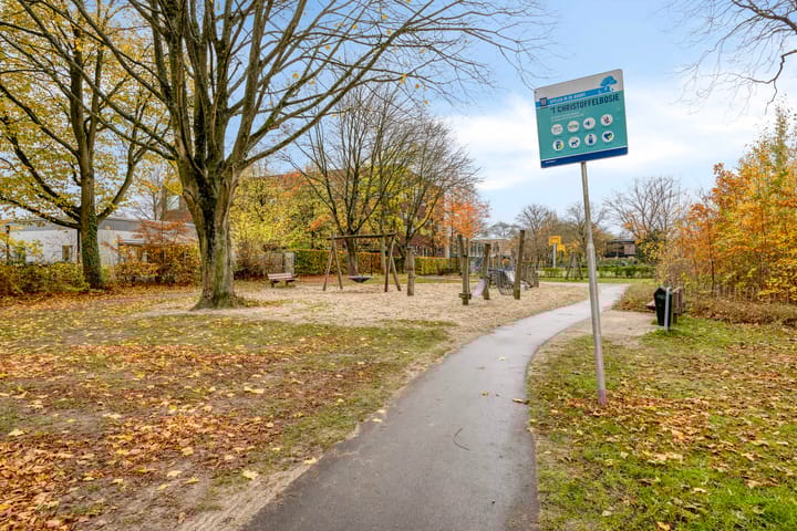 Photo 51 of Bredaseweg 343