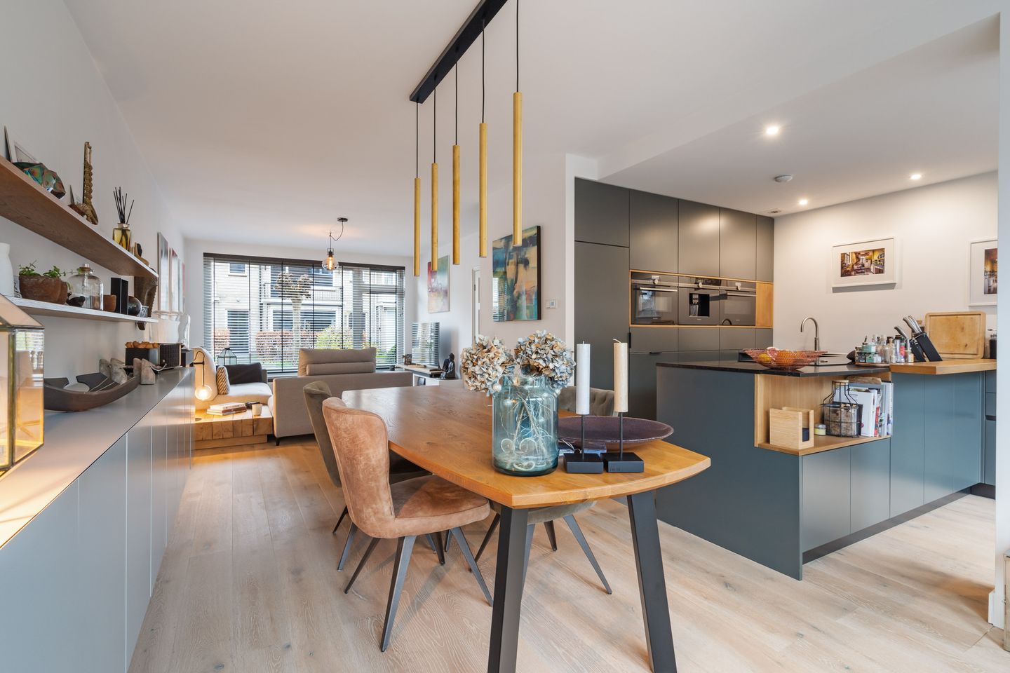 Foto 10 van Albert Verweijstraat 7