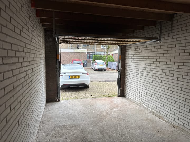 Photo 3 of Poelruit 12 a