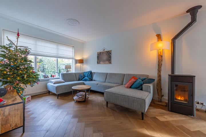 Photo 13 of Looierstraat 4