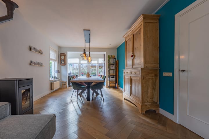 Photo 19 of Looierstraat 4