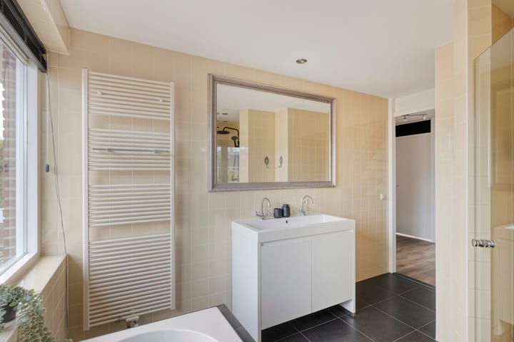 Foto 25 van Munnikenweg 42-A