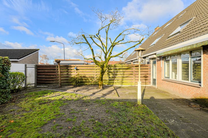 Foto 2 van Giethuiserf 68