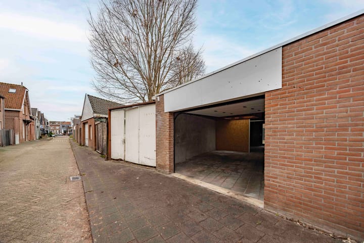 Foto 50 van Piusstraat 128