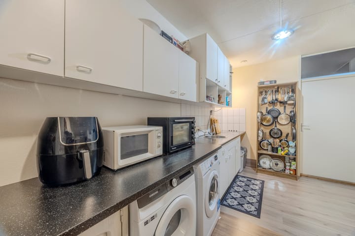 Photo 8 of Noord-Besterdstraat 2-03