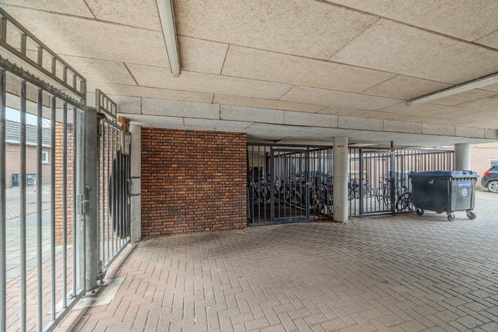 Photo 39 of Noord-Besterdstraat 2-03