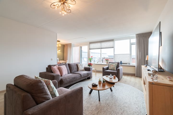 Foto 2 van Engelsestraat 2-D2