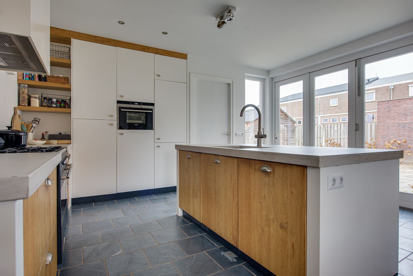 Foto 20 van Pastoor Jurgensstraat 4