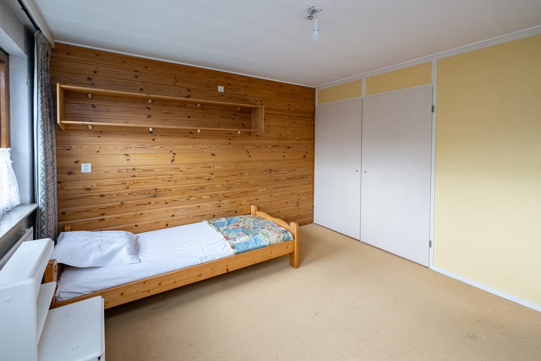 Photo 17 of Mr P J Oudlaan 32