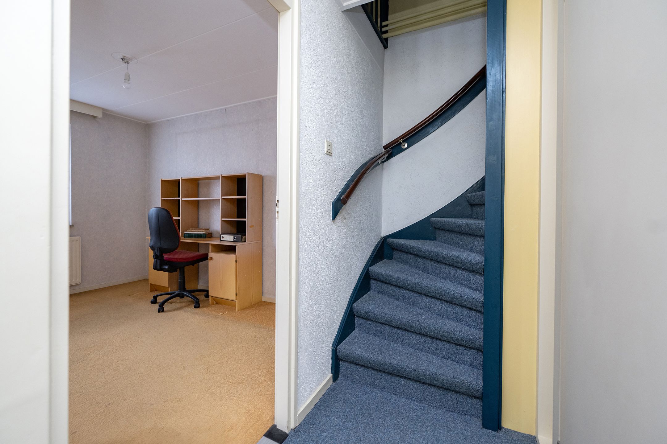 Photo 21 of Mr P J Oudlaan 32