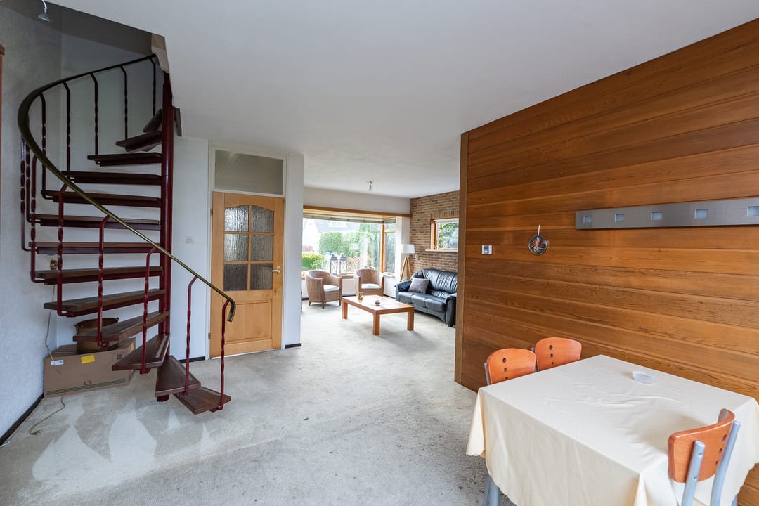 Photo 7 of Mr P J Oudlaan 32